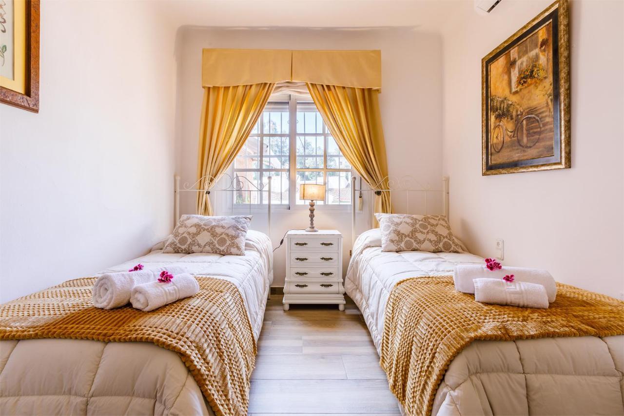 Villa la Orilla Benajarafe Esterno foto