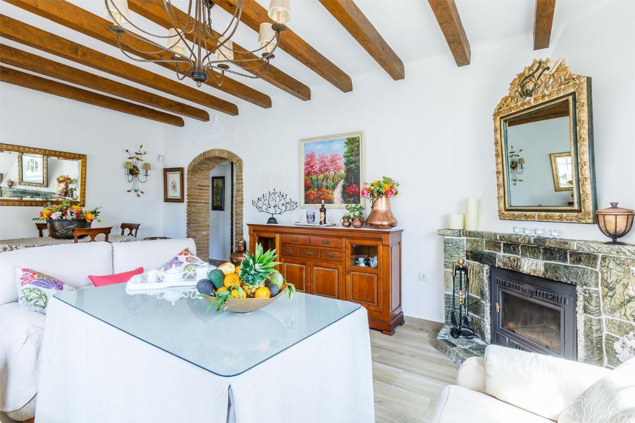 Villa la Orilla Benajarafe Esterno foto